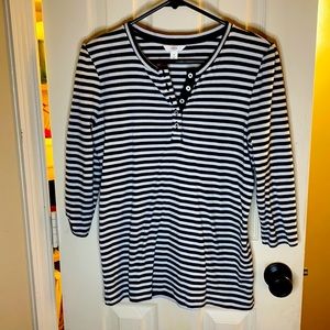 💞 5 for $10💞 Navy & White Striped Shirt